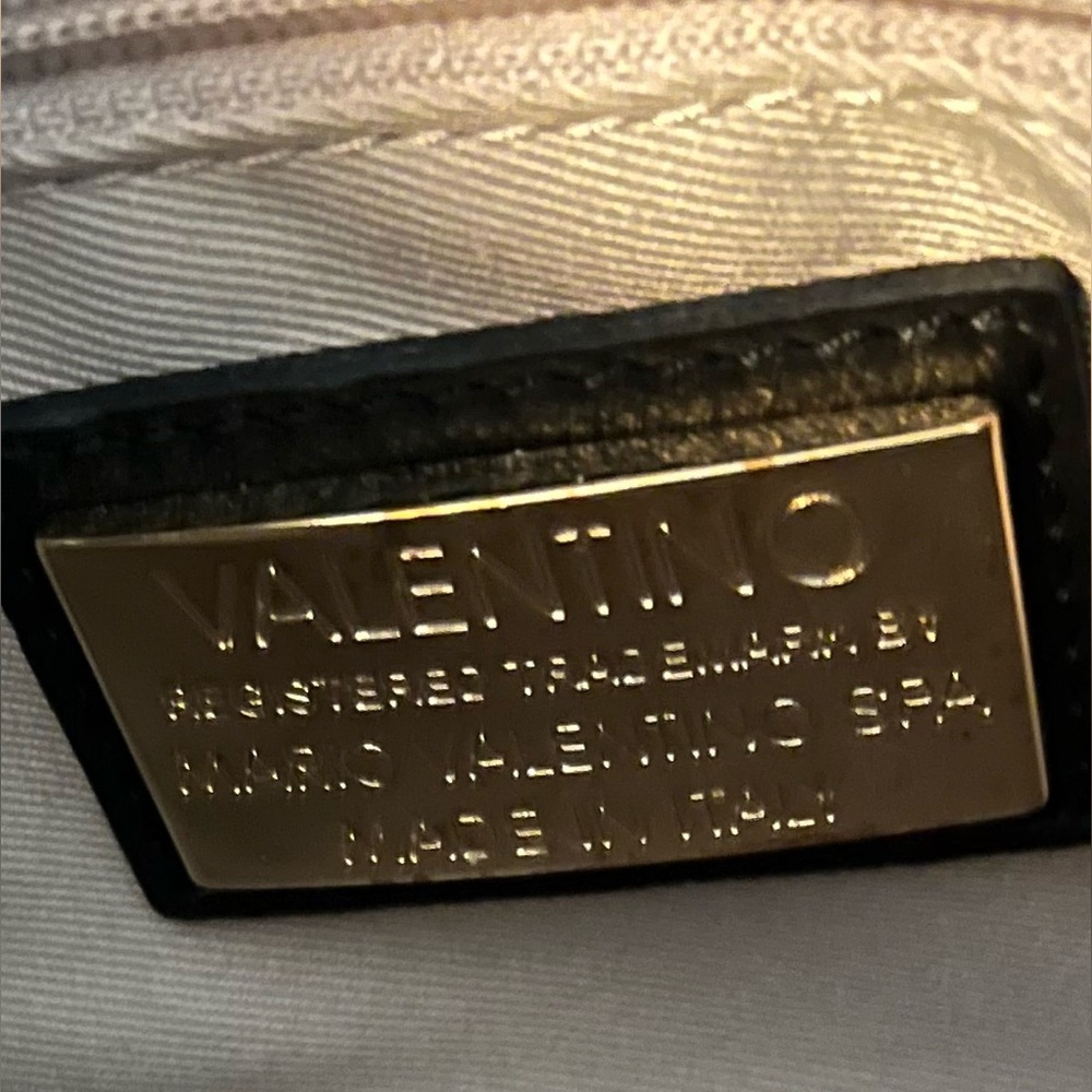 NWT VALENTINO BY MARIO VALENTINO LEATHER  RITA SIGNATURE BLACK SHOULDER BAG - Picture 11 of 15